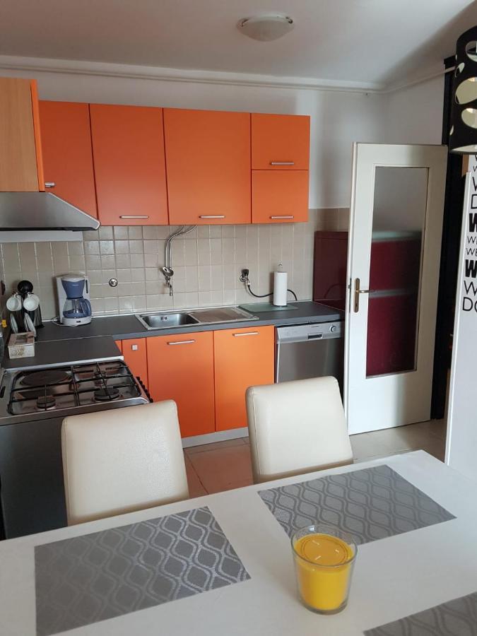 Apartment Noa พูลา ภายนอก รูปภาพ
