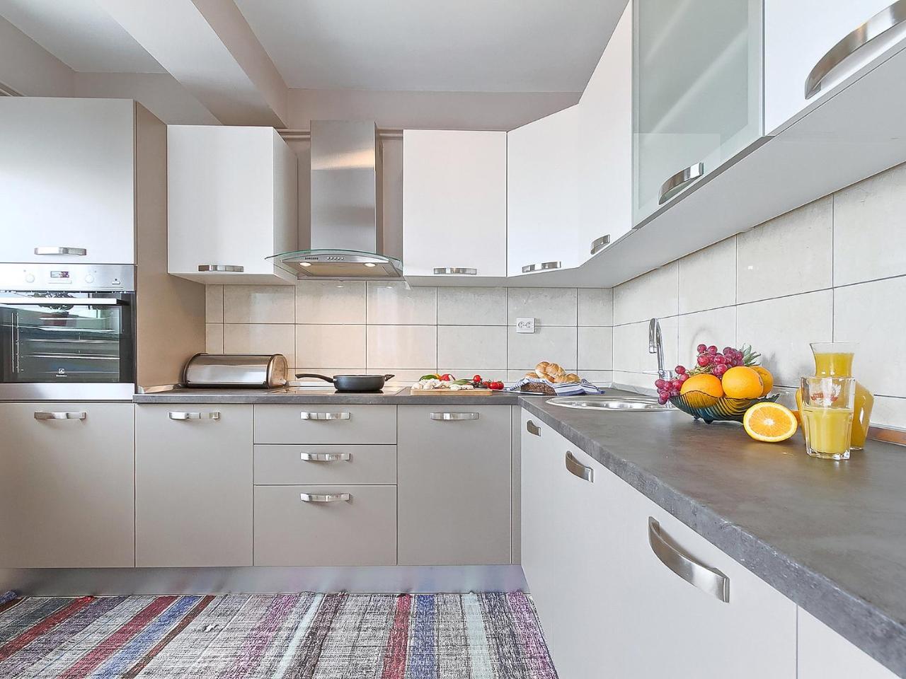Apartment Noa พูลา ภายนอก รูปภาพ