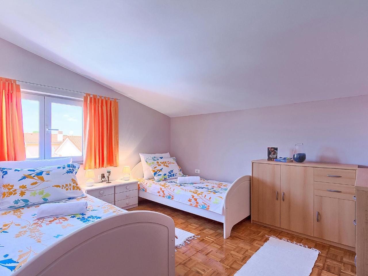 Apartment Noa พูลา ภายนอก รูปภาพ