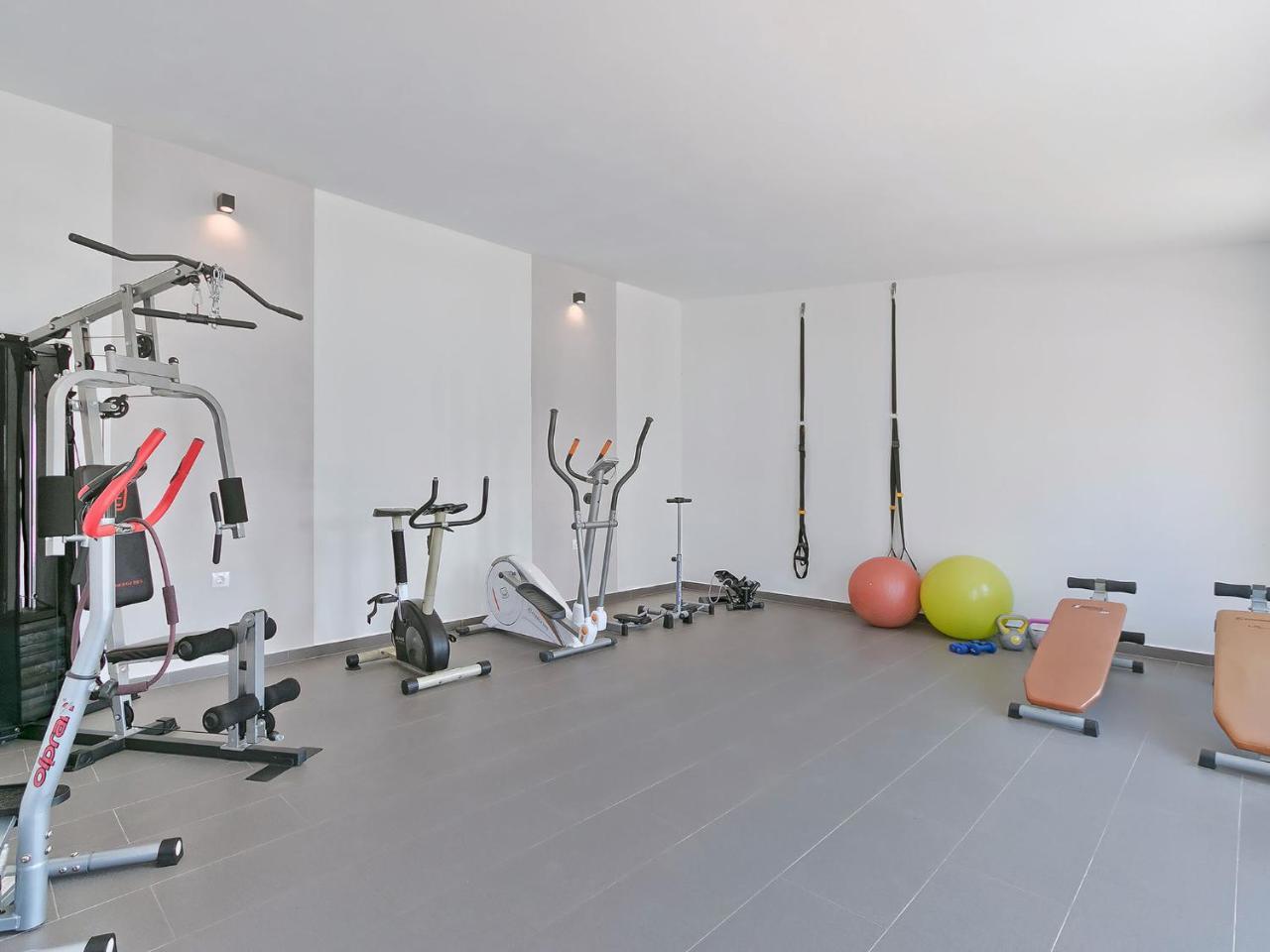 Apartment Noa พูลา ภายนอก รูปภาพ